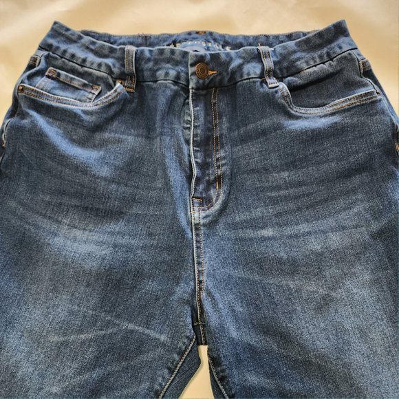 Aeropostale Dark Wash High Rise Curvy Jeggings - Picture 3 of 6